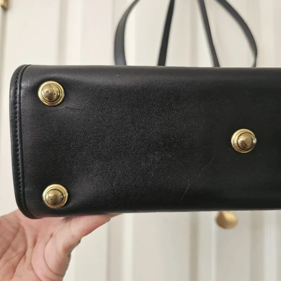 Dooney & Bourke Shoulder Bag - Picture 7 of 13